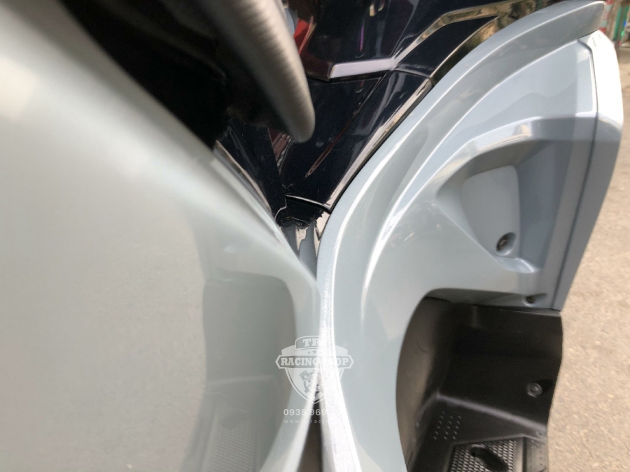 Honda AB 2018 sơn dàn áo xám xi măng